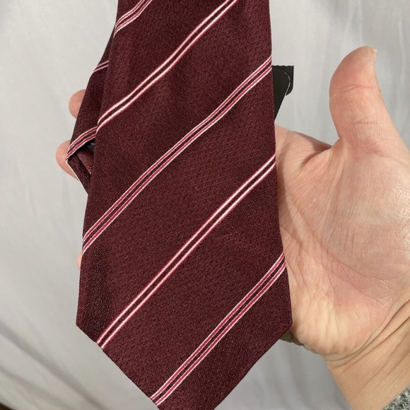 NEW $225 Emporio Armani Striped Silk Jacquard Tie in Burgundy‎ Red - Picture 6 of 11
